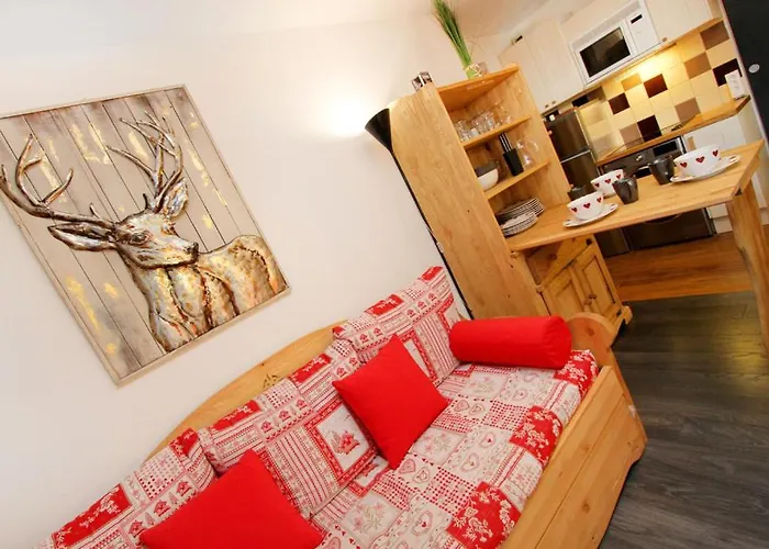 Апартаменты Joli A L'arriere Du Chantelouve Ле дез Альп