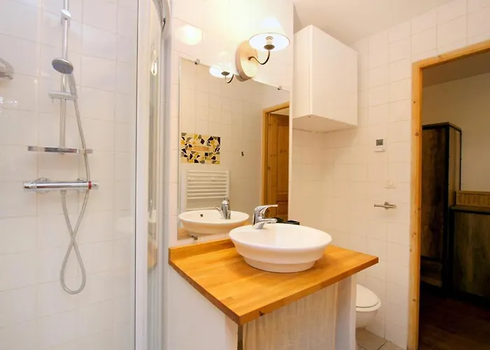 Joli A L'arriere Du Chantelouve Апартаменты Ле дез Альп