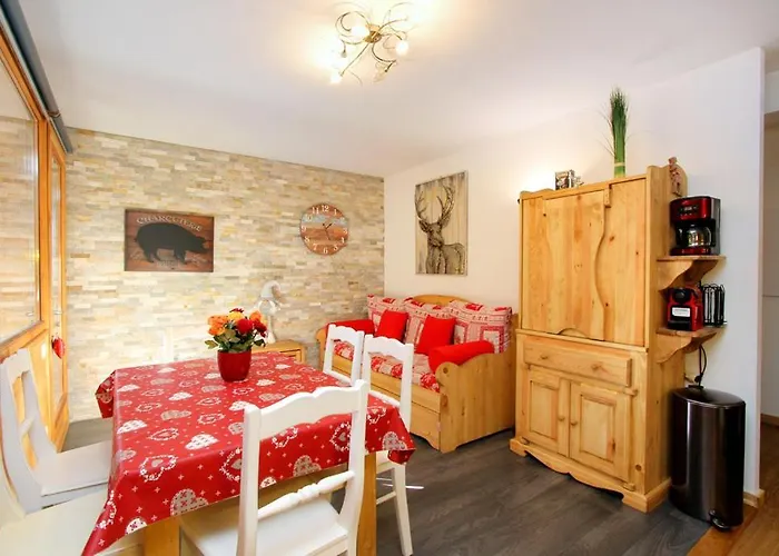 Апартаменты Joli A L'arriere Du Chantelouve Ле дез Альп